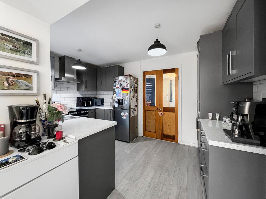 House in Cardiff - More