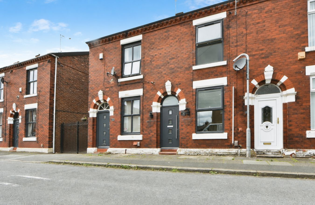 Main image of property: Reyner Street, Ashton-under-Lyne, OL6