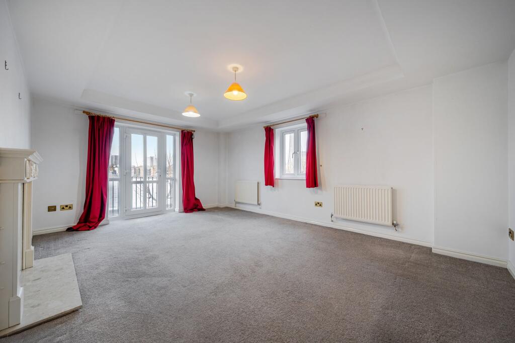 Rotherhithe Street, Codrington Court, SE16 photo 2