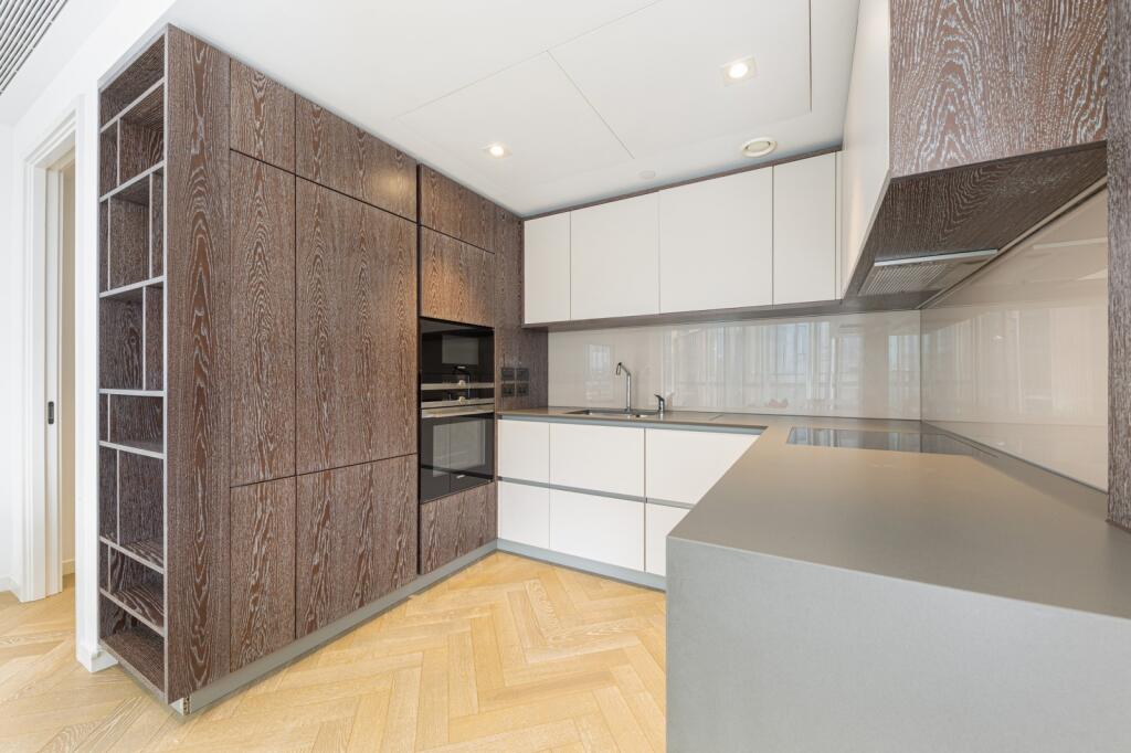 Apartment in London - View 5