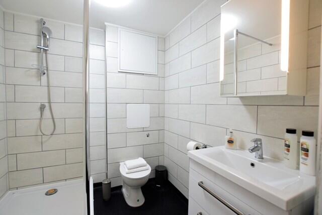 Main image of property: Oakfield Grove, Bristol, BS8