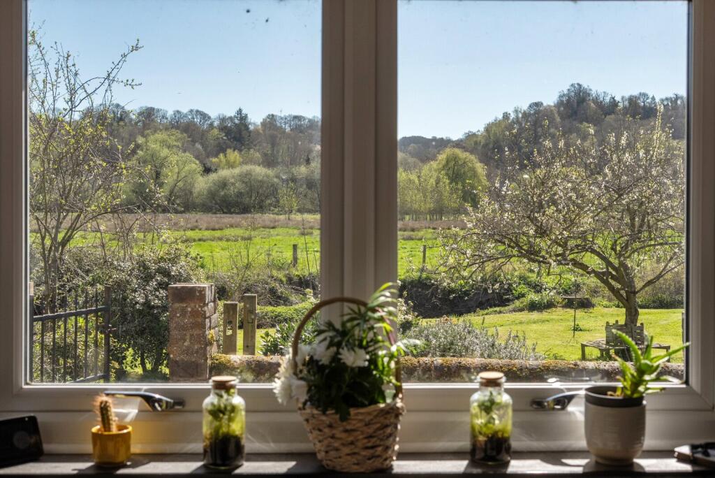 House in Waverley, Godalming - More