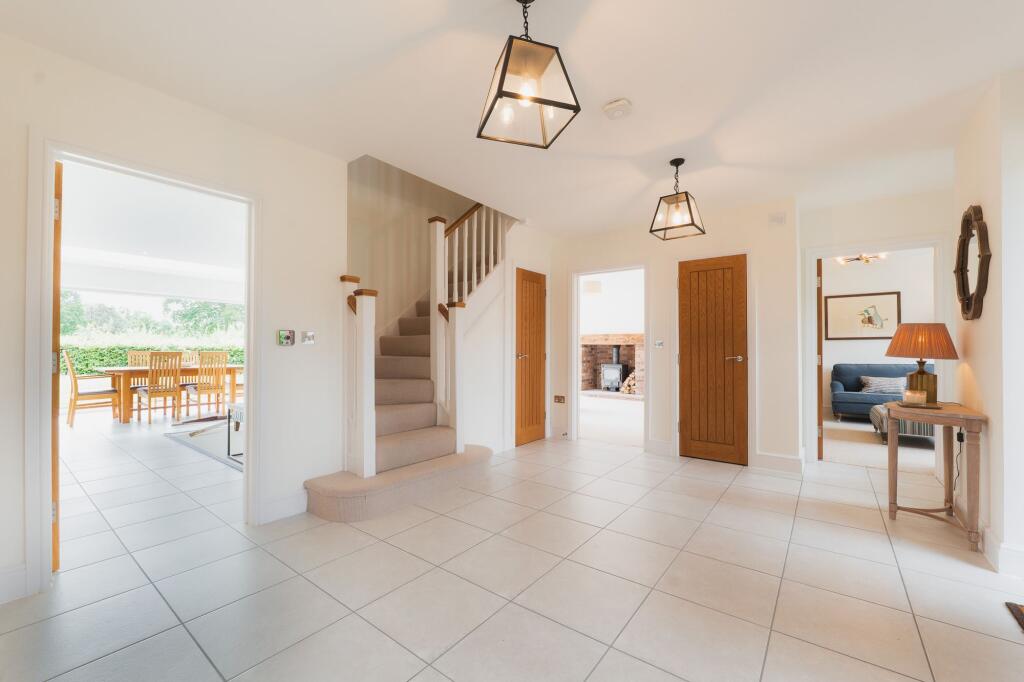 House in Crewe - View 5