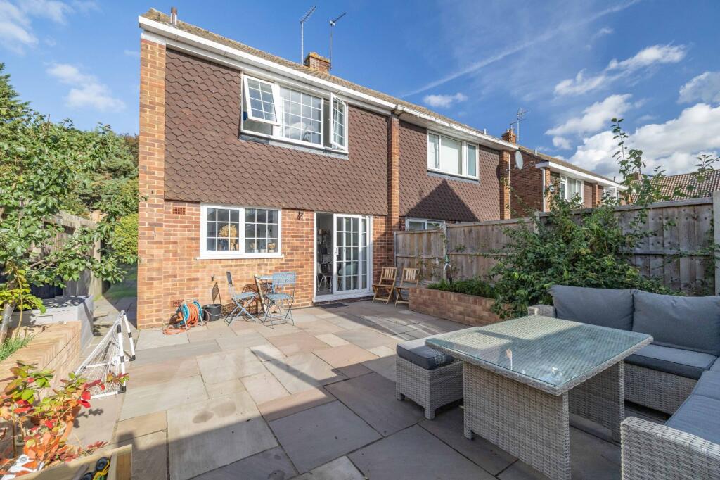 House in Canterbury, Harbledown - More