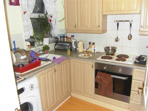 High Street, Waltham Cross, Herts, EN8 photo 3