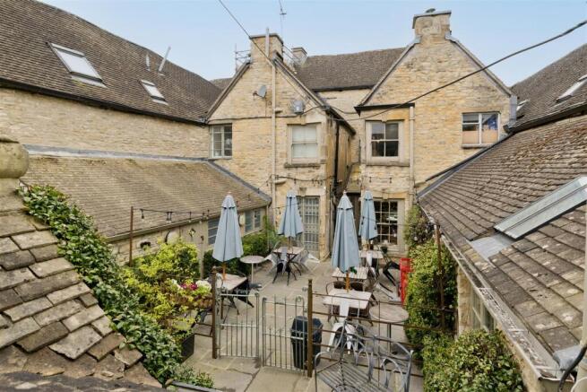 55 High Street - The Garden Cottage - Entrance.jpg