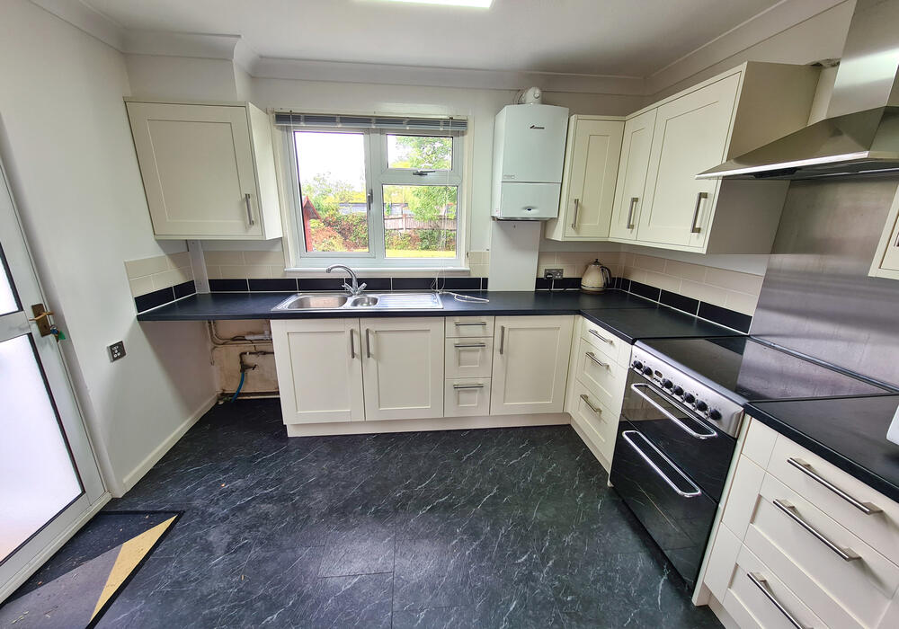 House in Southampton, Spicer's Hill, Totton - View 2