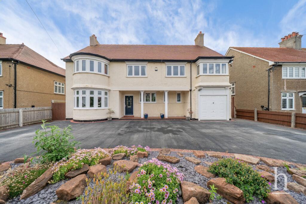 4-bed detached on Forest Road, Meols, CH47, £900,000