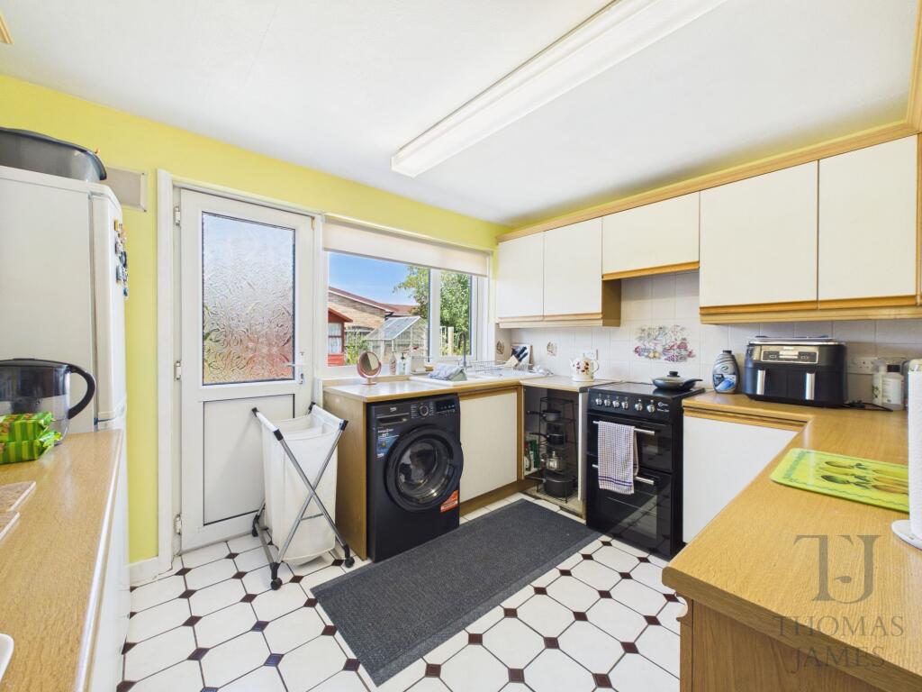 House in Rushcliffe, Radcliffe-on-Trent - View 4