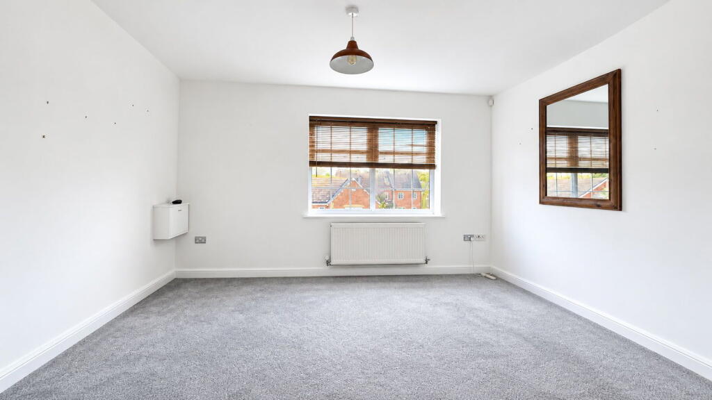 Apartment in Preston - View 4