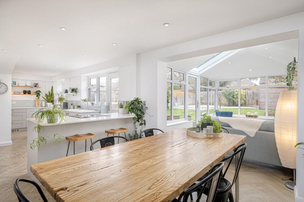 Main image of property: Rochford Road, Bishop's Stortford, Hertfordshire, CM23