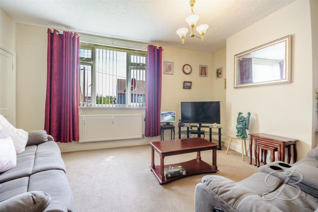 House in Bolsover, Shirebrook - View 4
