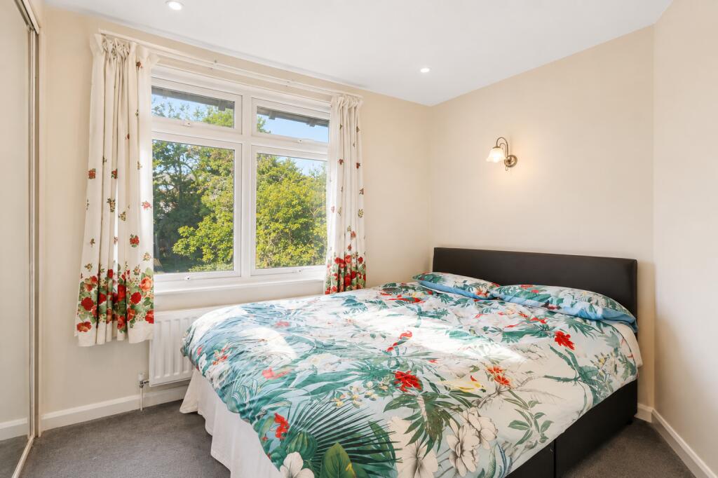 Calmont Road, Bromley, BR1 photo 5