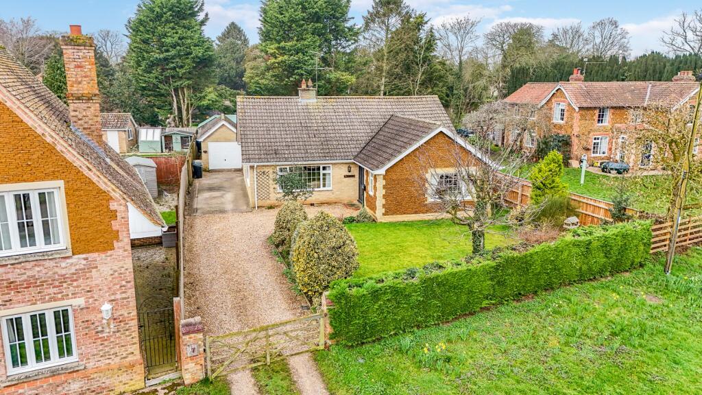 Main image of property: 7 The Green, North Runcton, King's Lynn, Norfolk, PE33