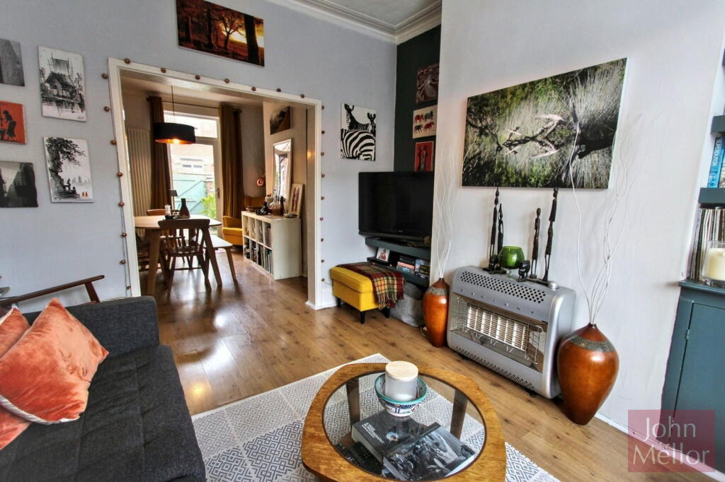 Danforth Grove, Levenshulme M19 2TD photo 4