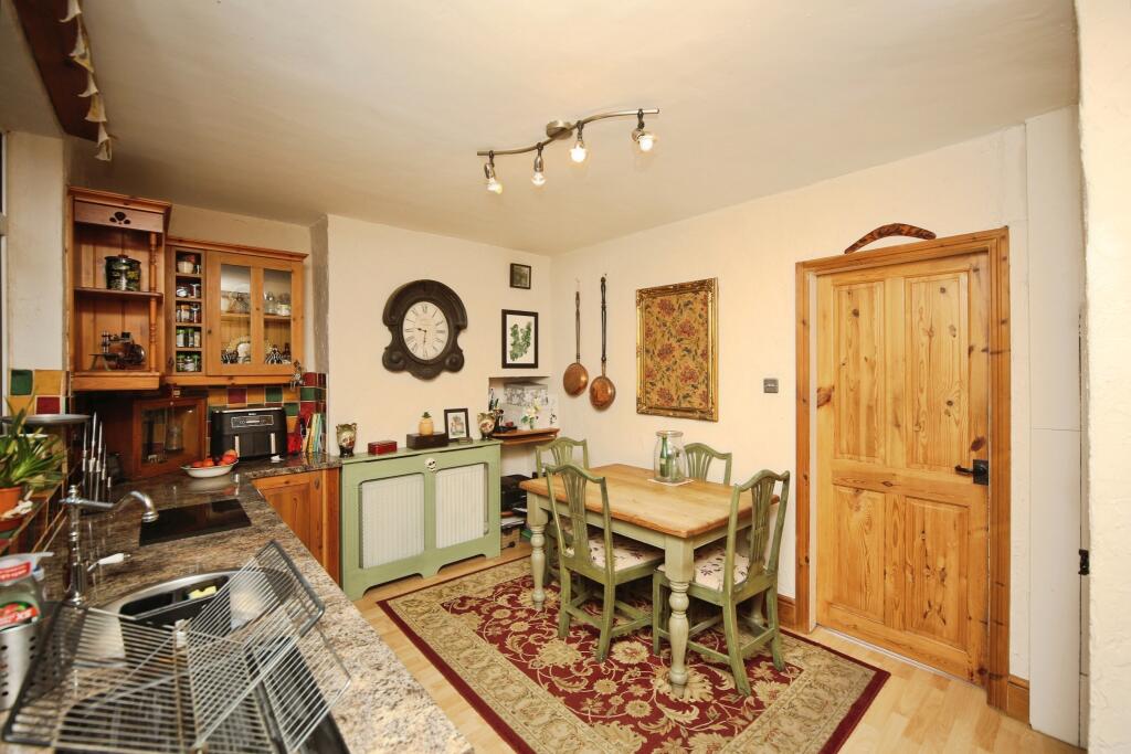 House in Birmingham, West Midlands - View 5