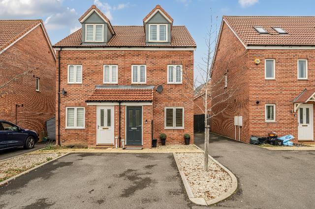 3-bed semi-detached on Bushton Close, Coate, Swindon, £325,000