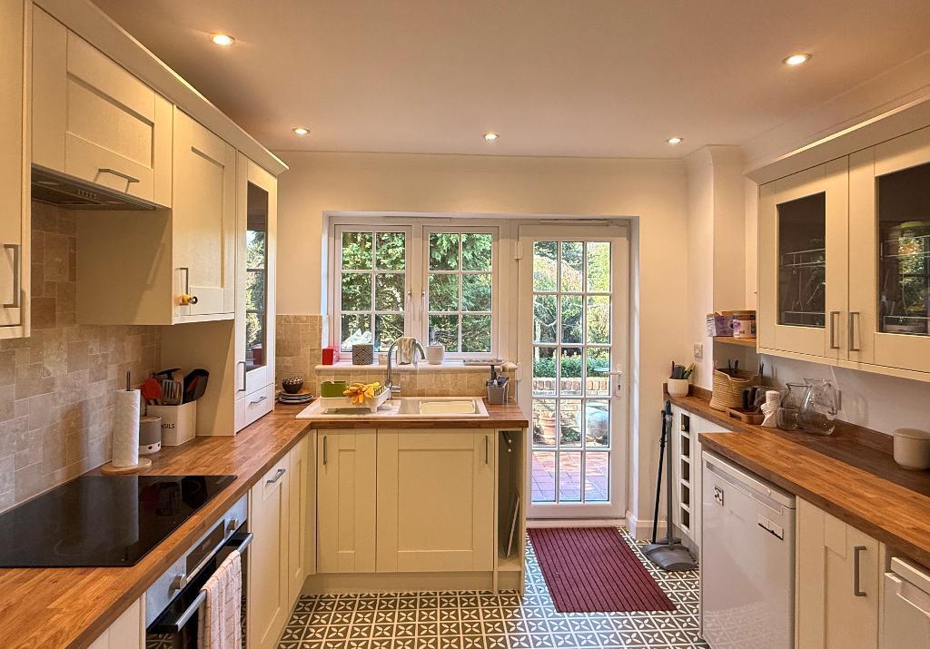House in Brighton - More
