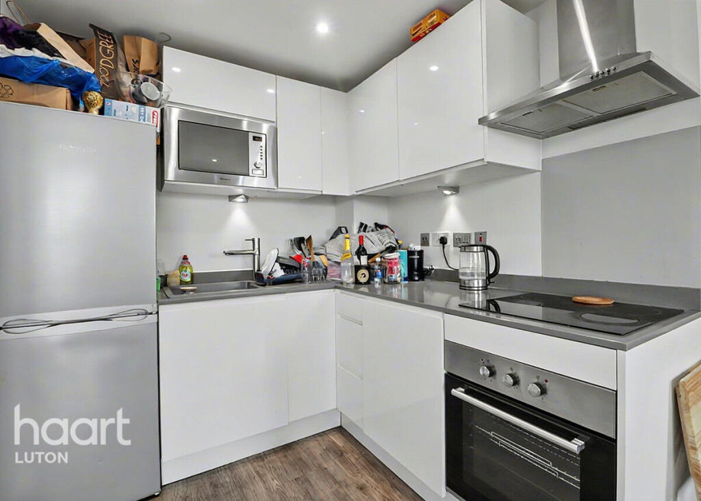 Main image of property: Dudley Street, Luton