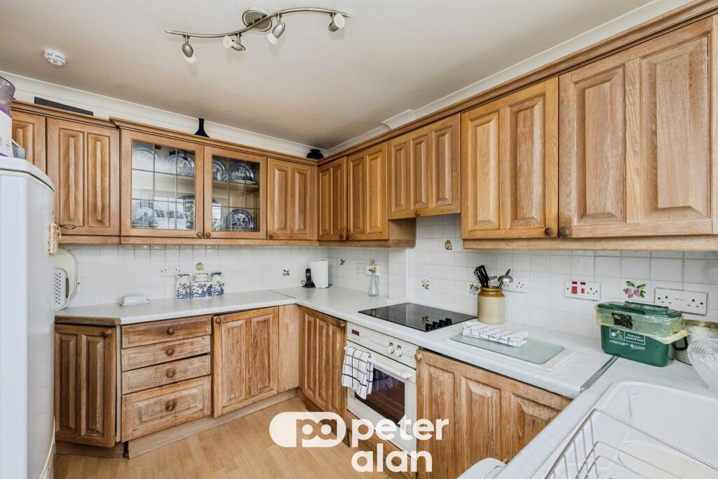 House in Swansea, Cockett - View 4