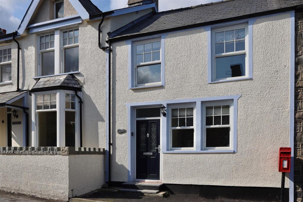 Main image of property: Eifl Road, Trefor