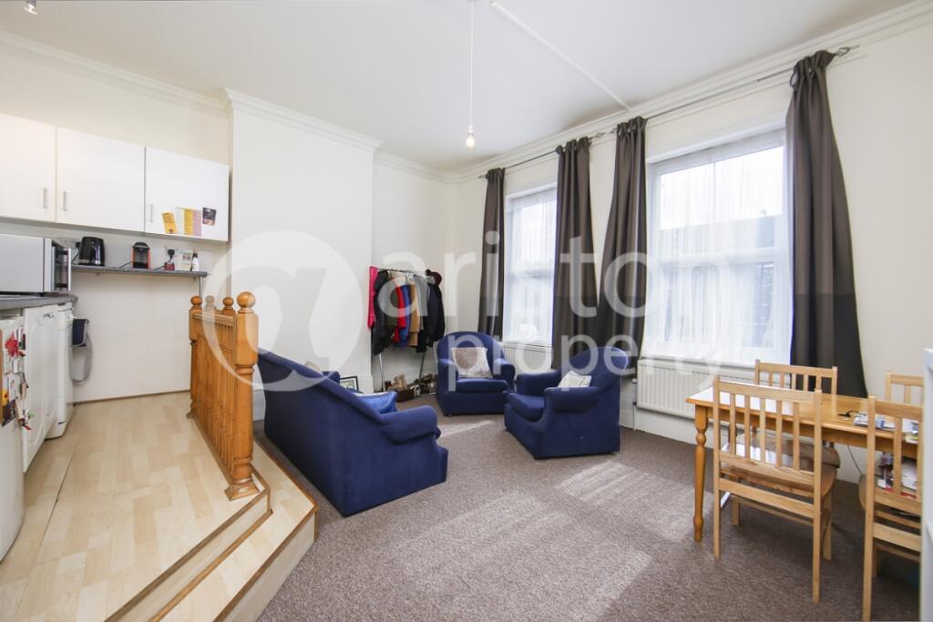 Apartment in London, Lower Holloway, Holloway - More