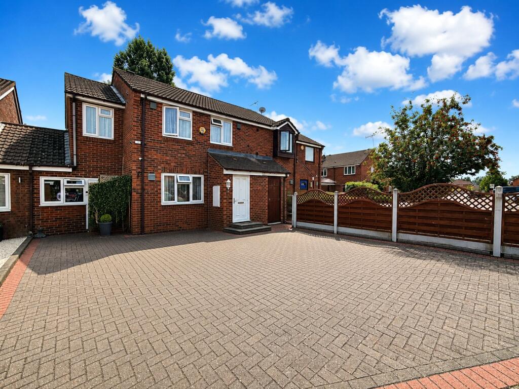 Main image of property: Pearl Gardens, Slough