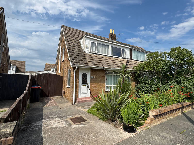 Main image of property: ELMWOOD DRIVE - THORNTON CLEVELEYS - FY5 4NE