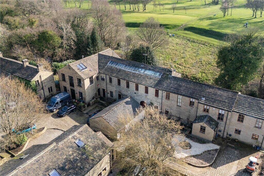 Beckfoot Lane, Bingley, West Yorkshire, BD16