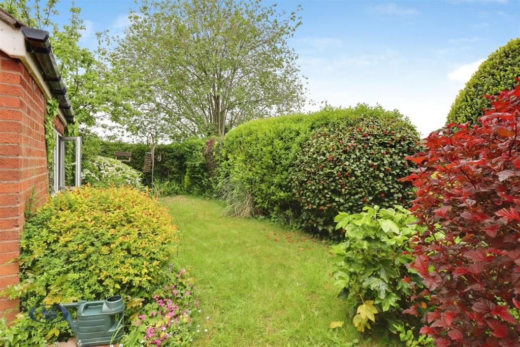 House in Sandbach, Ettiley Heath - View 4