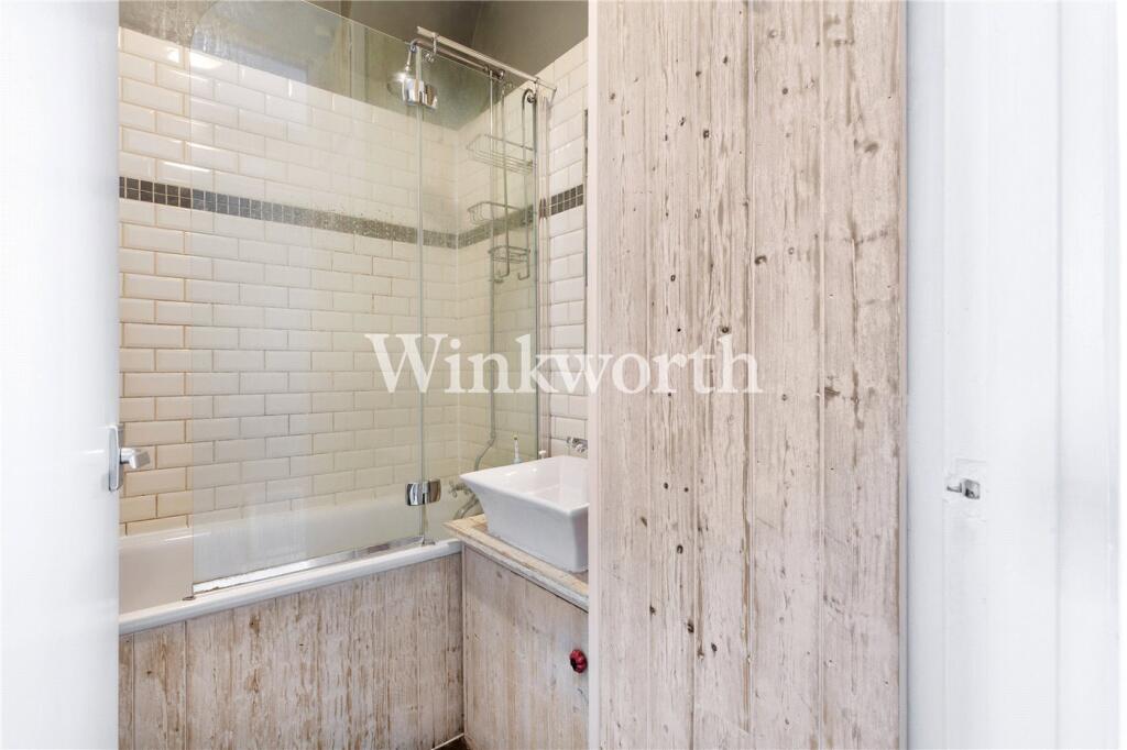 Apartment in London - View 5