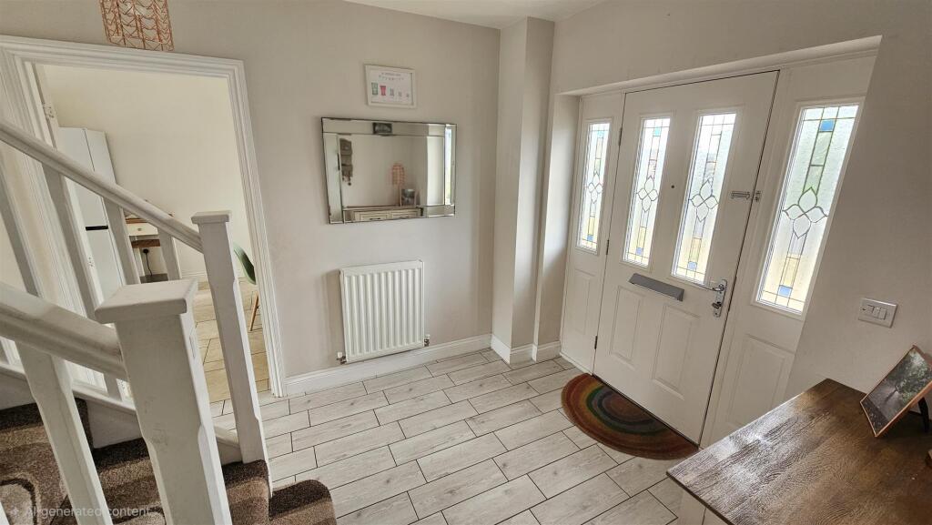 House in Rushcliffe, Romans Quarter, Bingham - More