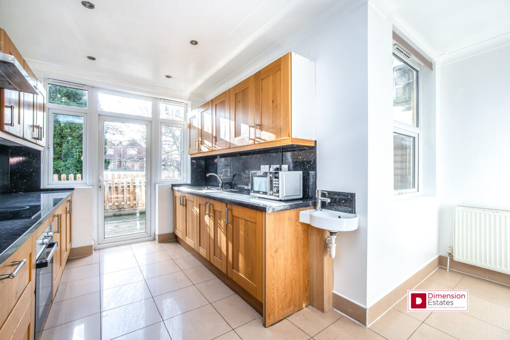 Apartment in London - View 3