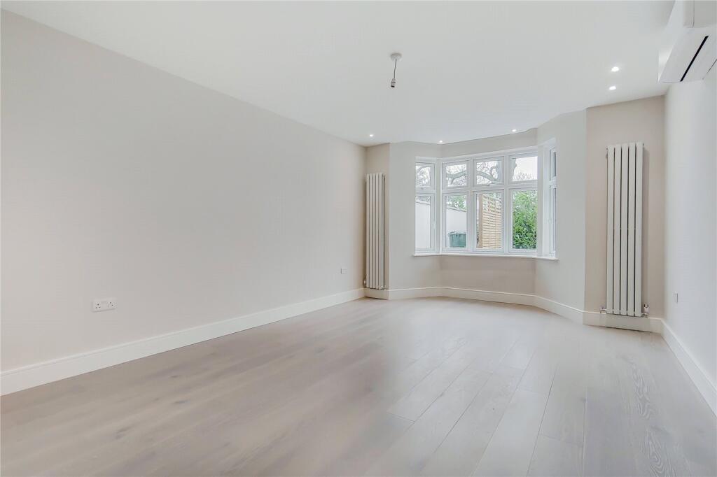 House in London - More