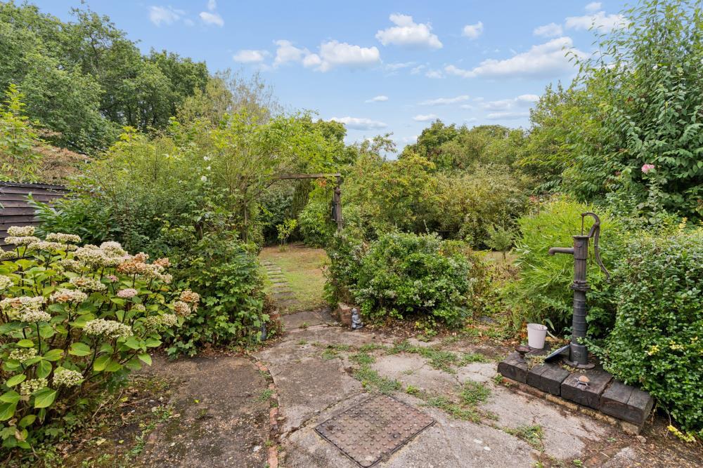 House in Milton Keynes, Whaddon - View 4
