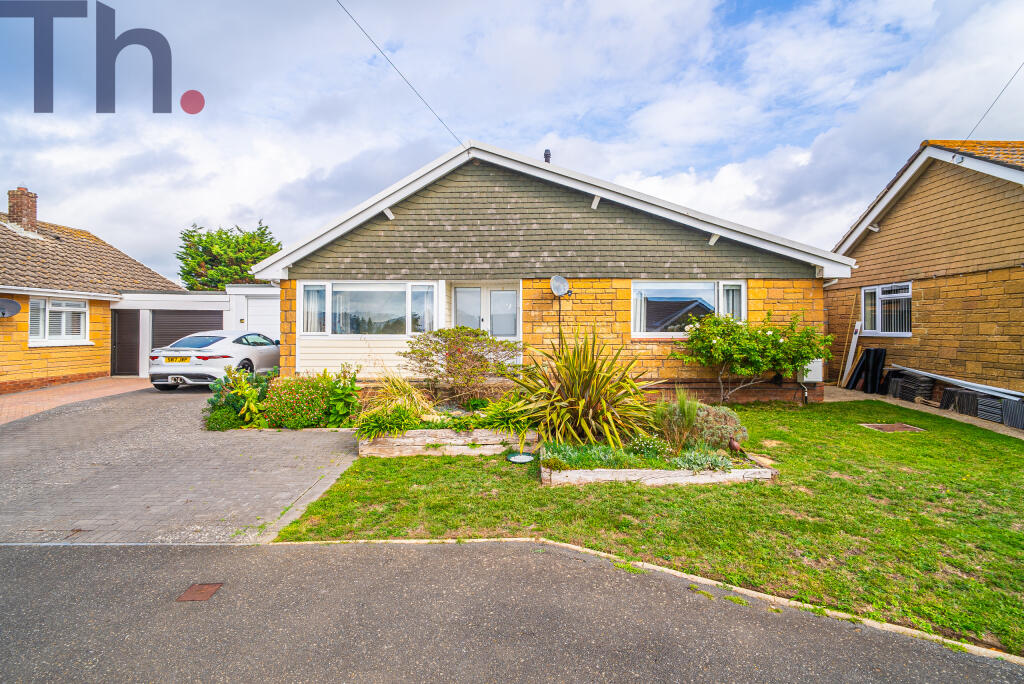 House in Sandown, Yaverland - View 2