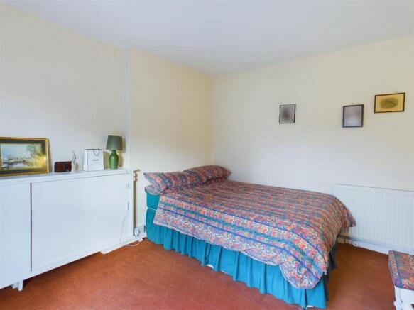 Bedroom: