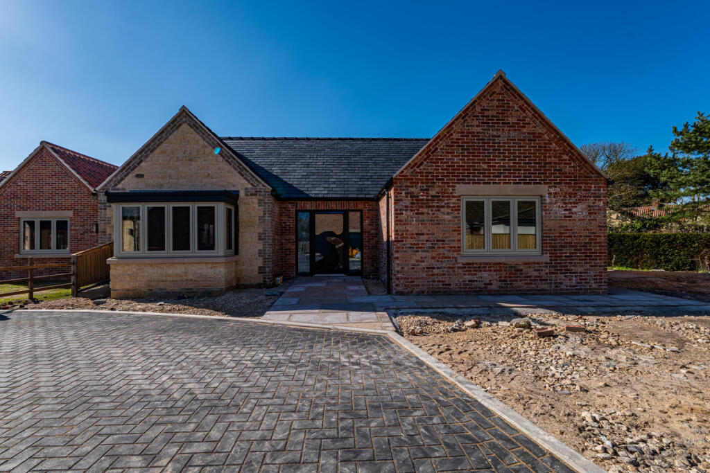 House in North Kesteven, Dunston - View 3