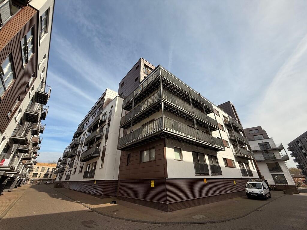 Apartment in Manchester - View 2