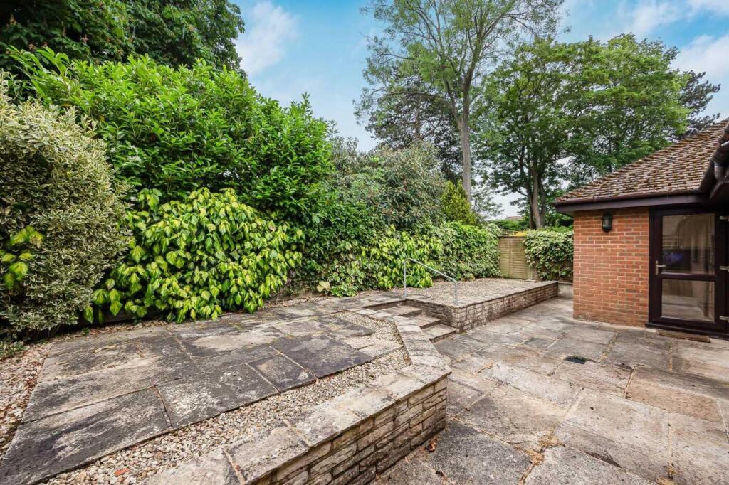 House in South Oxfordshire, Henley-on-Thames - View 2