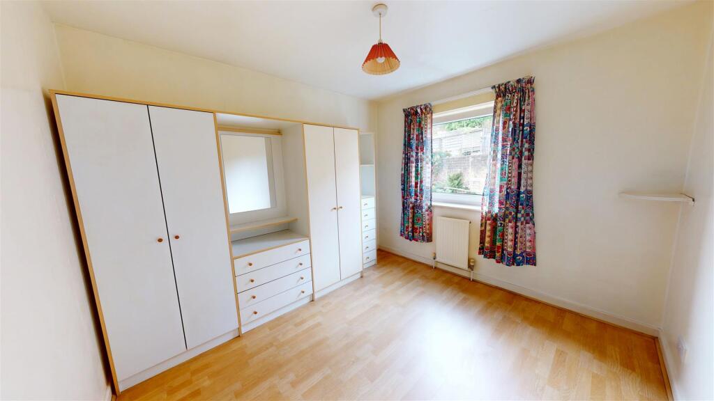 House in Calderdale, Lee Mount, Akroydon - View 5
