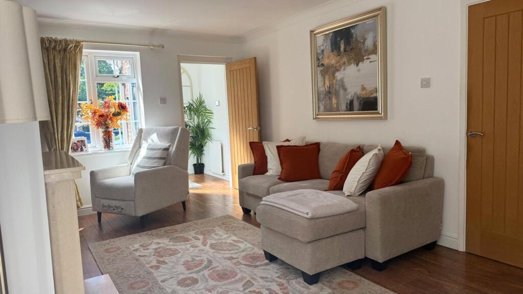House in Rochester - View 2