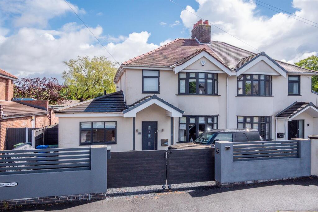 Main image of property: London Road, Appleton, Warrington