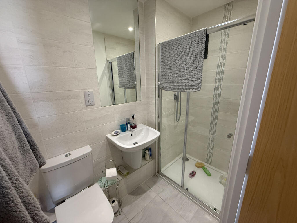 , Wallasey, New Brighton, Merseyside, CH45 - More