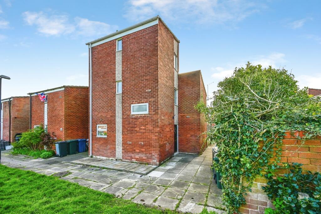 Main image of property: Acregate, Skelmersdale, Lancashire, WN8