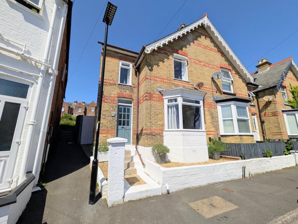 Main image of property: Tennyson Road, Cowes, PO31