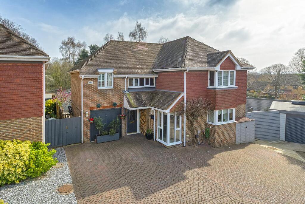 Main image of property: Avondale Court, Weavering