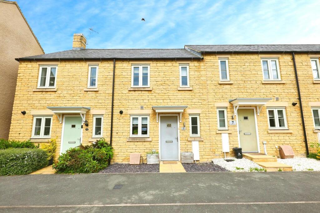 Main image of property: Warwick Link, Moreton-in-Marsh, Gloucestershire, GL56