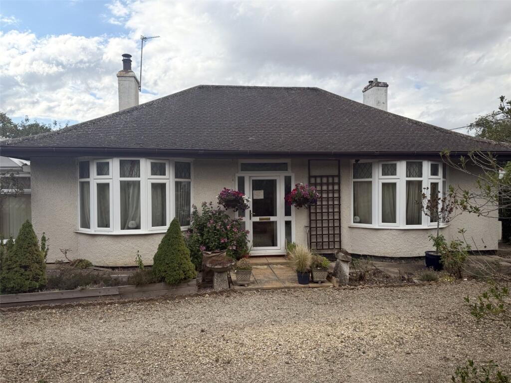 Main image of property: Shilton Road, Carterton, Oxfordshire