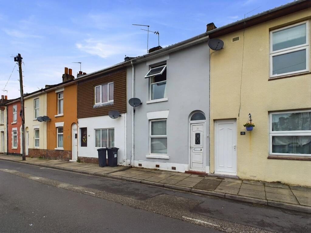 House in Portsmouth - View 3